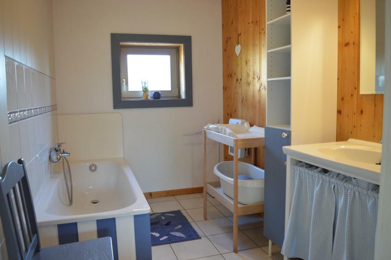 Les Melezes A Stavelot, 5 Personnes Villa Buitenkant foto